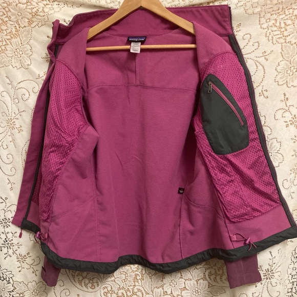Women’s Patagonia Polartech Wind Block Soft Shell Jacket Large - Picture 8 of 16